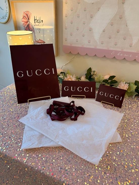 Gucci Handbags - NIB Authentic Gucci Gift Set - Bag, Envelopes, Ribbon, Tissue Paper & Gift Card